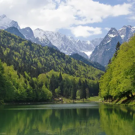 Apartment Am Kurpark - 1,60qm- Garmisch-Partenkirchen